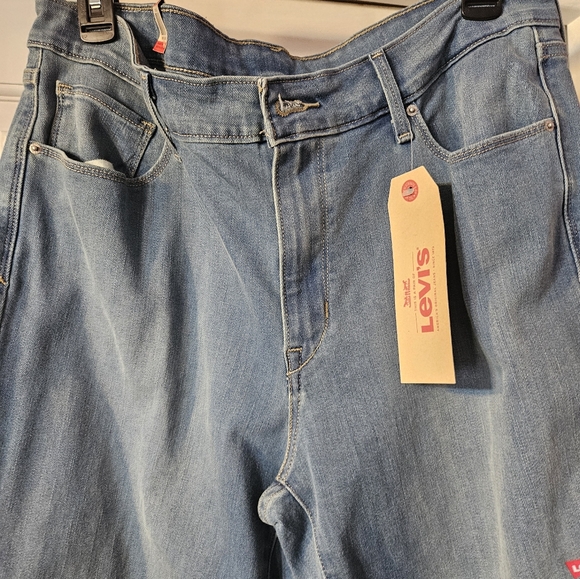 Women levi jeans size 33 - Picture 2 of 4